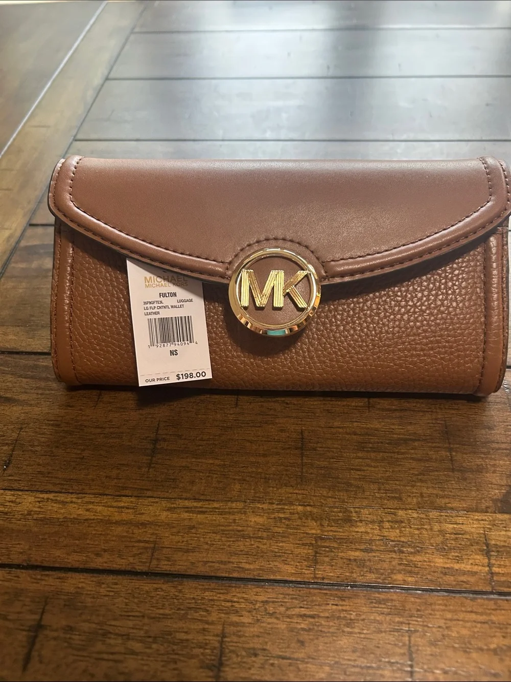 Michael Kors Fulton Luggage Leather Continental Wallet